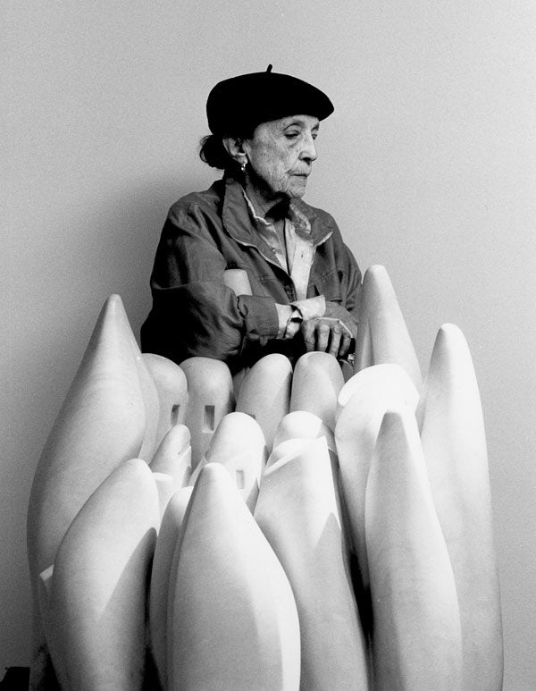 Louise Bourgeois : L'Artiste et l'Araignée qui a Tissé son Œuvre