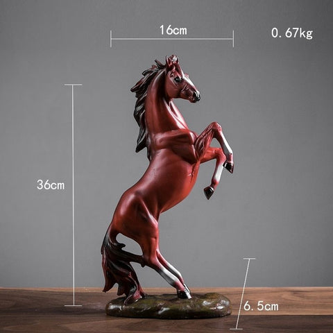 Taille statue cheval marron