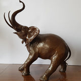 sculpture éléphant extérieur