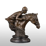 Statue d'un cavalier sur cheval