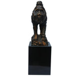 Statue singe marron